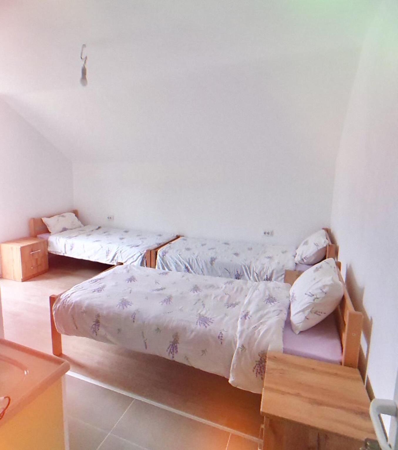 Guest House Ulnika Vuthaj Zewnętrze zdjęcie